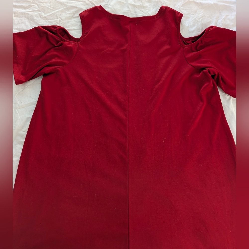 Signature Collection Cold-Shoulder Dress - Picture 6 of 8